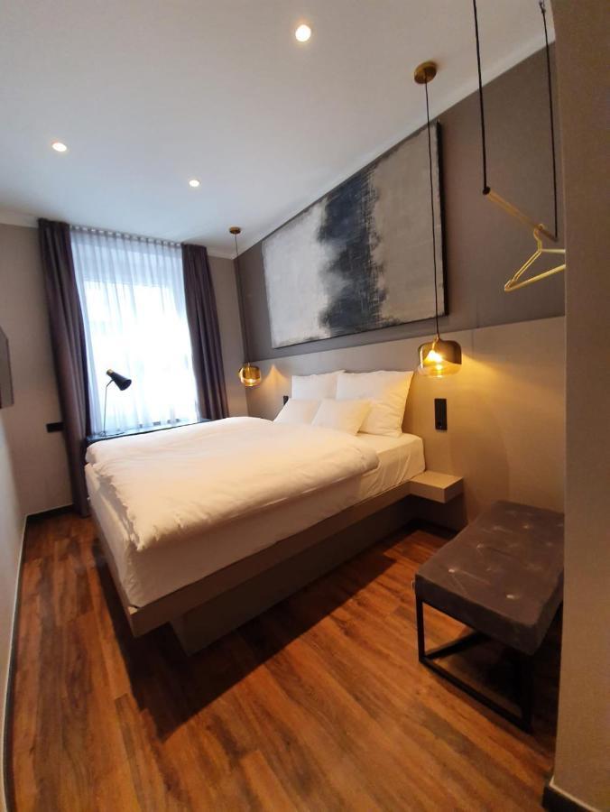 Munich Rooms Hotel Bagian luar foto
