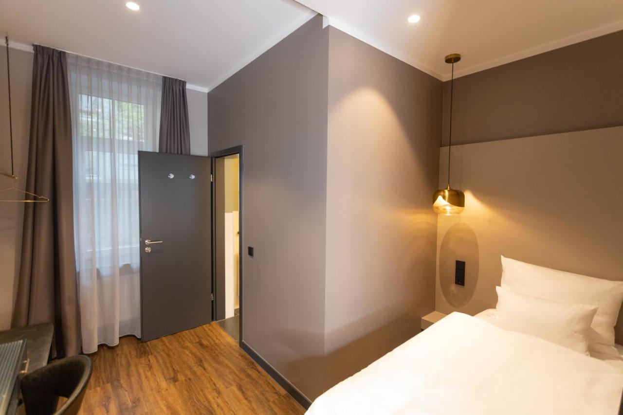 Munich Rooms Hotel Bagian luar foto