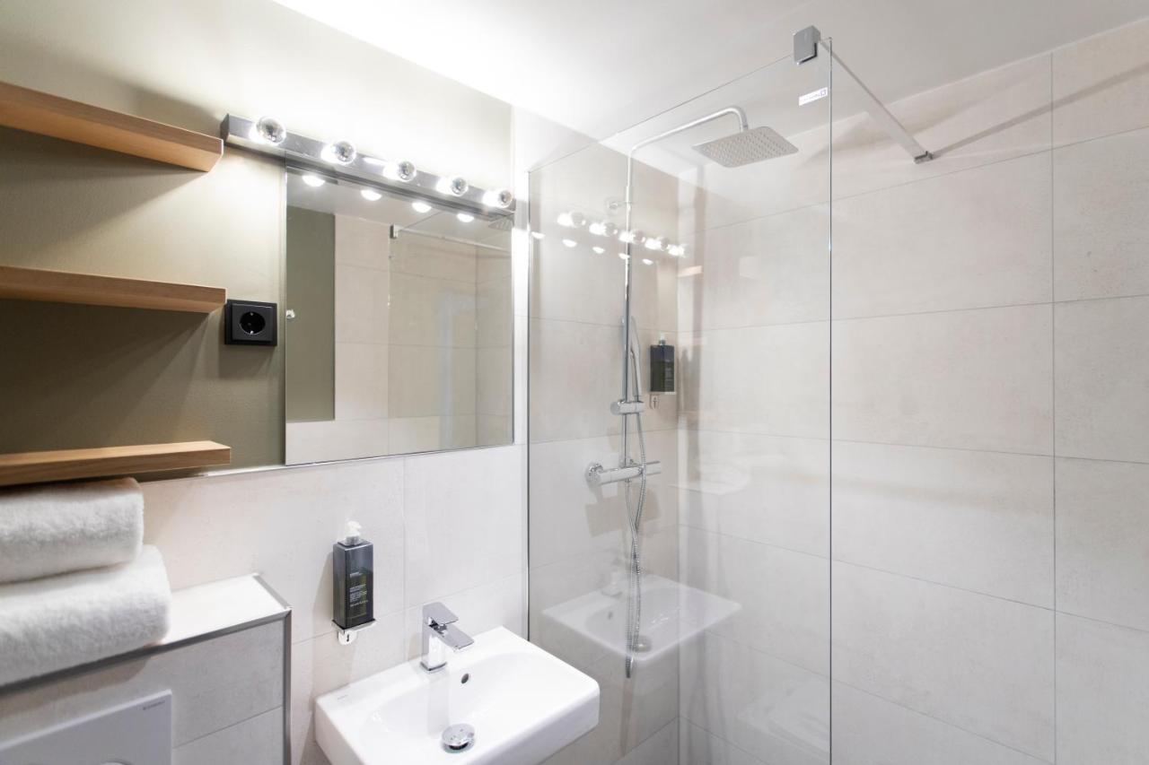 Munich Rooms Hotel Bagian luar foto